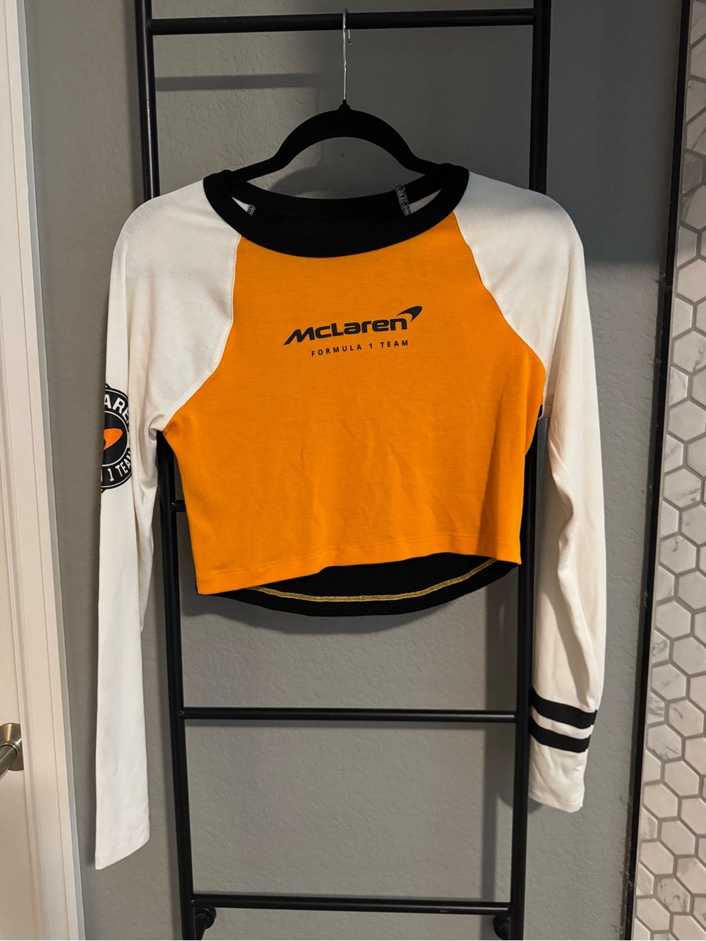 Women's Medium McLaren Long Sleeve Crop Top